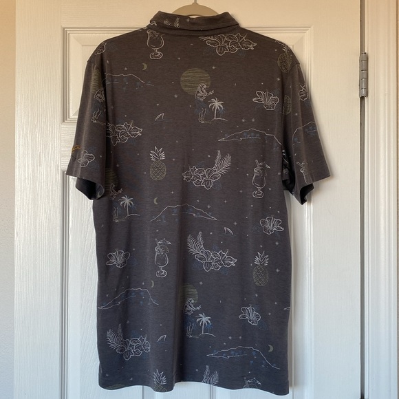 TravisMathew Golf Polo Shirt Men’s Size Large Gray with Tropical Print - Picture 6 of 6